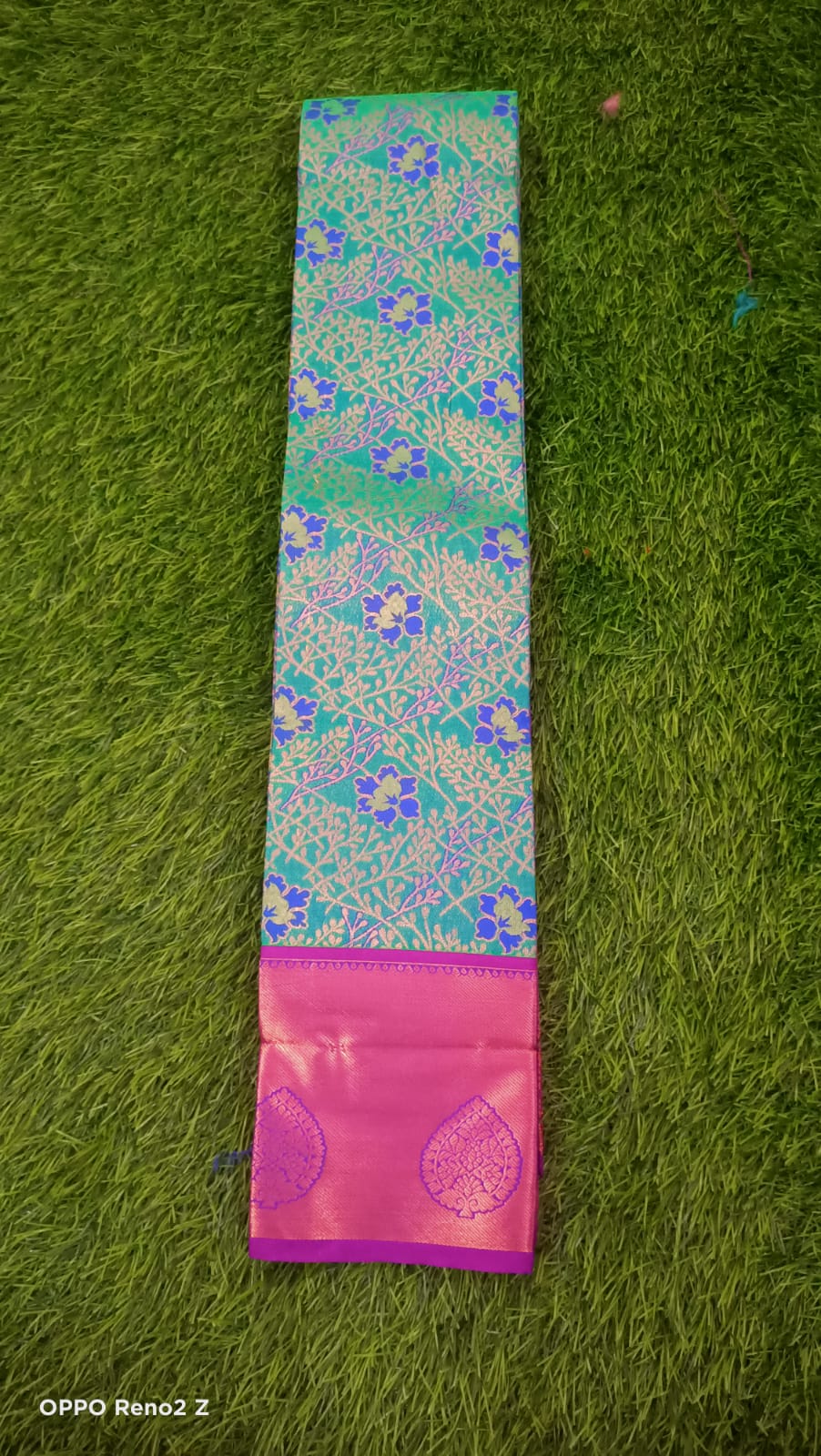 Art Silk(156)