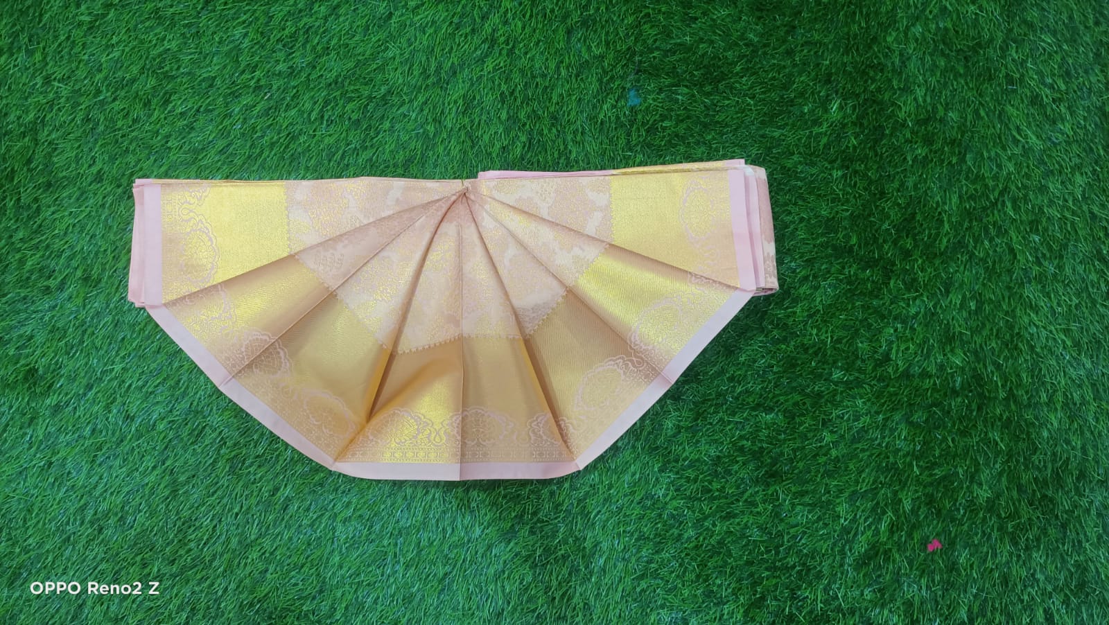 Art Silk(162)