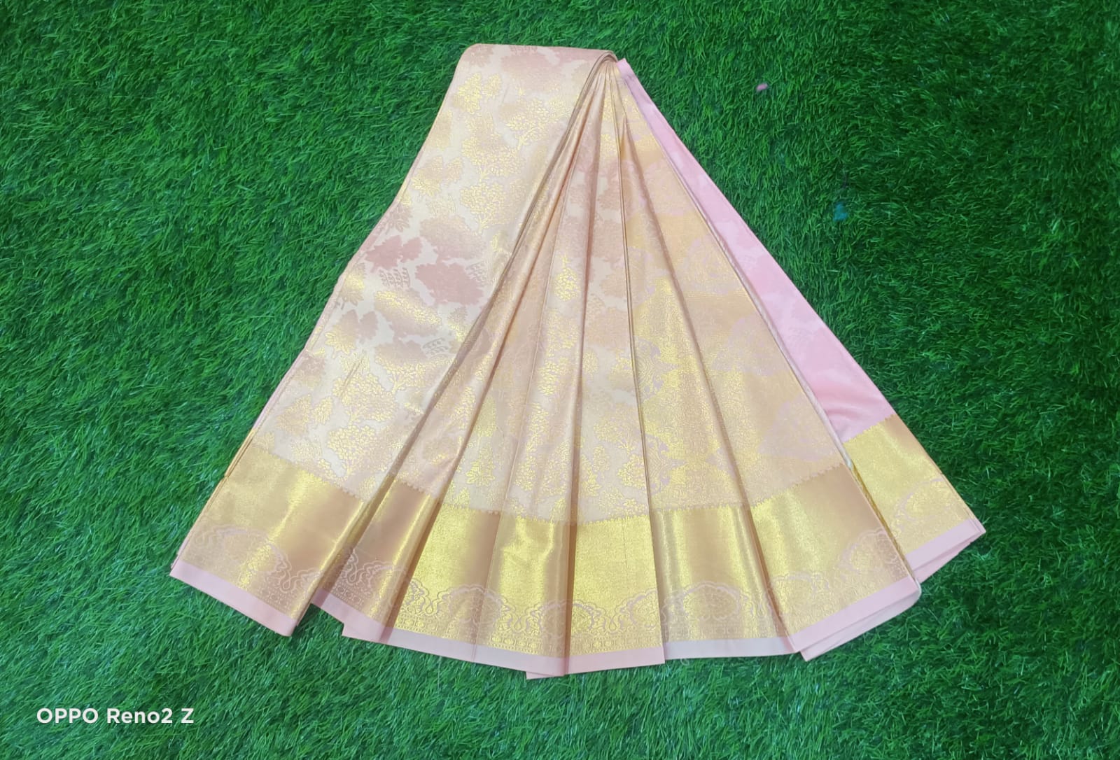 Art Silk(164)